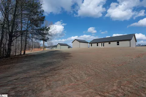 Exterior - 9946 Highway 252, Ware Shoals, SC 29692 photo 3 of 3