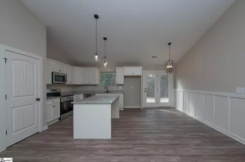 Entry Way - 9946 Highway 252, Ware Shoals, SC 29692 photo 1 of 2