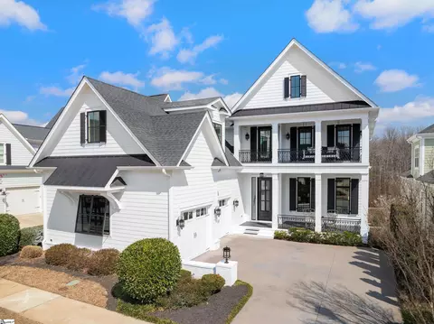 112 Verdae Crest Dr, Greenville, SC 29607