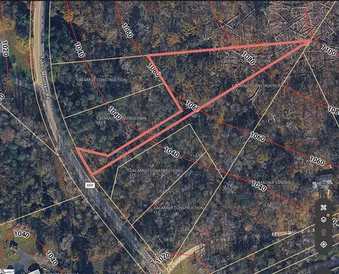 950 Tubbs Mountain Rd, Travelers Rest, SC 29690