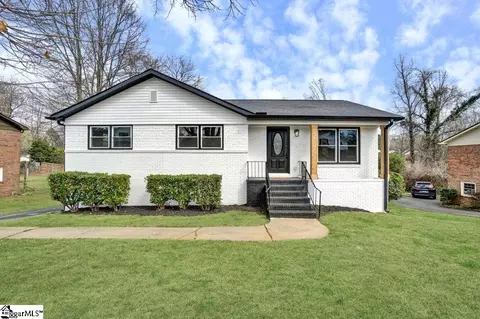 204 Quartermaster Rd, Spartanburg, SC 29301