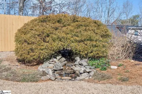 Exterior - 505 Cardinal Woods Way, Easley, SC 29642 photo 3 of 6