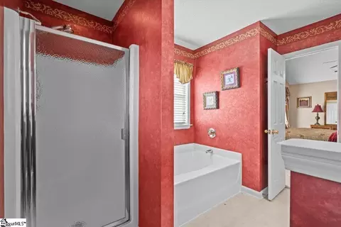 Bath - 505 Cardinal Woods Way, Easley, SC 29642 photo 2 of 3