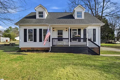 103 Brushy Creek Rd, Taylors, SC 29687