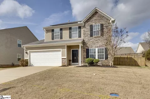 14 Madeline Cir, Taylors, SC 29687