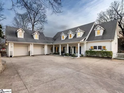 158 Lake Bowen Dr, Inman, SC 29349