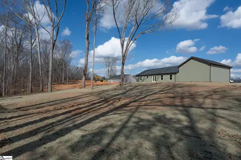 Exterior - 9920 Highway 252, Ware Shoals, SC 29692 photo 2 of 3