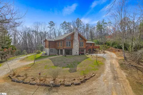 220 Blueberry Trl, Pickens, SC 29671
