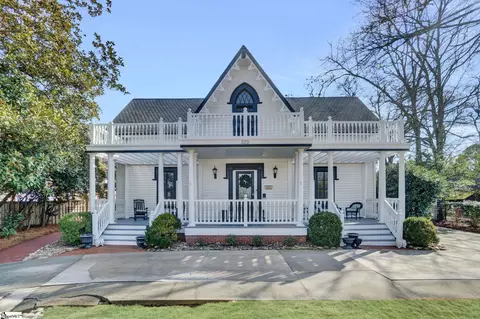 522 Cleveland St, Greenville, SC 29601