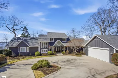 108 Wynwood Ct, Seneca, SC 29672