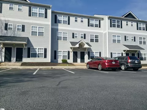 116 University Village Dr, Central, SC 29630