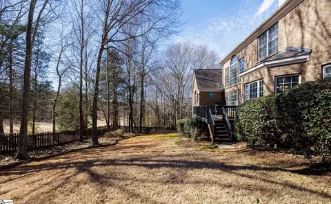 Exterior - 237 Penick Dr, Duncan, SC 29334 photo 5 of 6