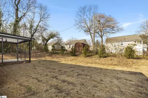 Exterior - 115 Jackson St, Greer, SC 29650 photo 6 of 9