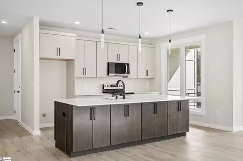 Kitchen - 115 Jackson St, Greer, SC 29650 photo 3 of 6