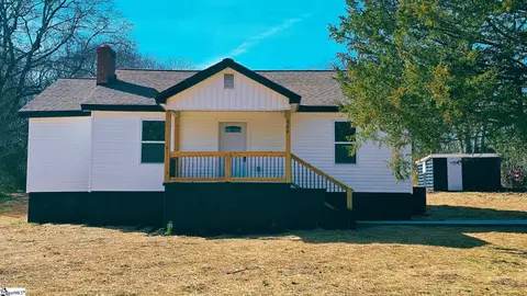804 Staunton Bridge Rd, Greenville, SC 29611