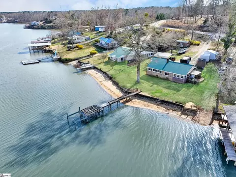 View/Area - 1020 Flymm Smith Rd, Waterloo, SC 29384 photo 3 of 10