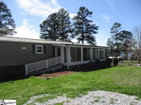 32 Hall St, Cross Hill, SC 29332