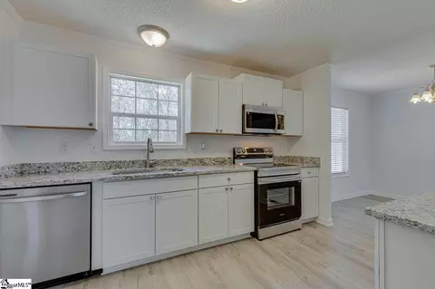 127 Ballentine Rd, Easley, SC 29642 photo 9