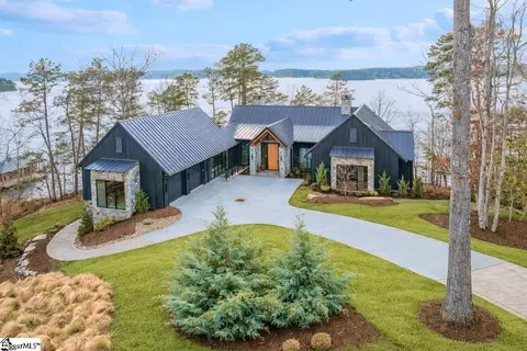 125 Waterfern Ct, Six Mile, SC 29682