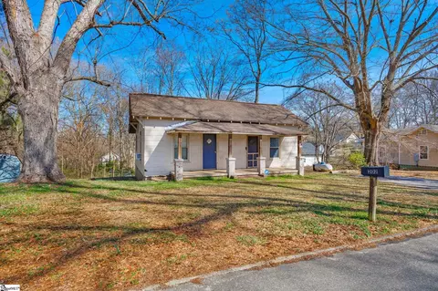 202 Lucky St, Easley, SC 29640