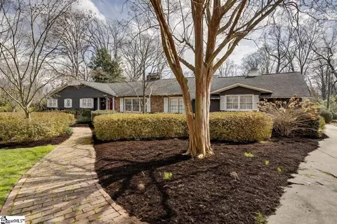 408 Bridgewater Dr, Greenville, SC 29615
