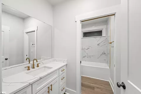 Bath - 106 Ellison Dr, Easley, SC 29642 photo 5 of 6
