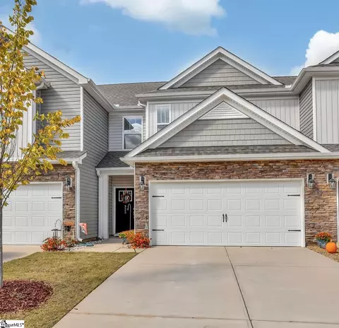 325 Cub Ct, Greenville, SC 29609