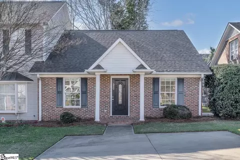 350 W Pointe Dr, Spartanburg, SC 29301