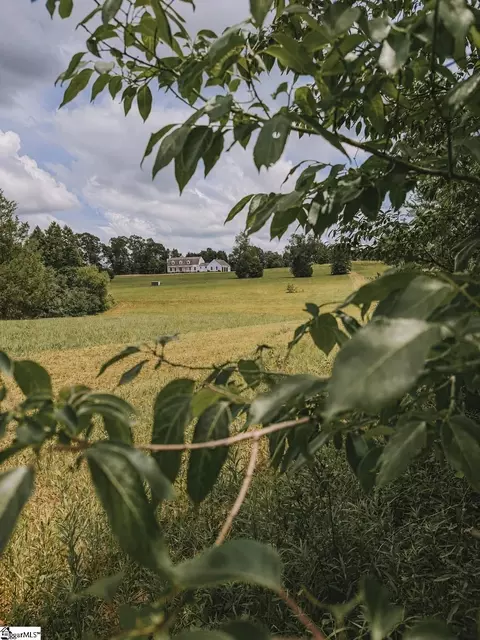 868 Old Hundred Rd, Pelzer, SC 29669
