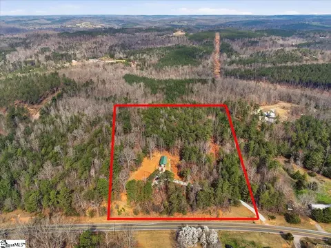 818 Blackjack Rd, Westminster, SC 29693