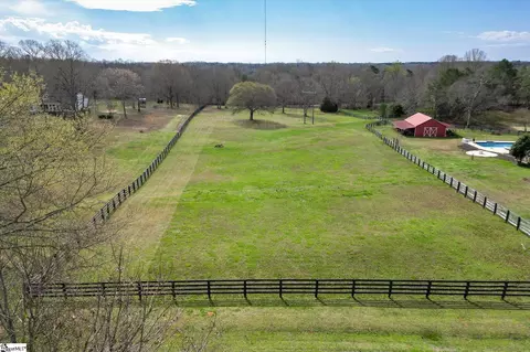 739 Jenkins Bridge Rd, Simpsonville, SC 29680