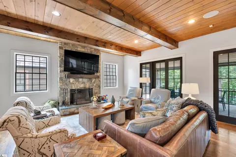 Living - 155 Village Point Dr, Sunset, SC 29685 photo 1 of 3