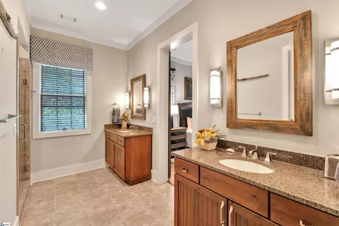 Bath - 155 Village Point Dr, Sunset, SC 29685 photo 5 of 7