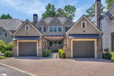 155 Village Point Dr, Sunset, SC 29685