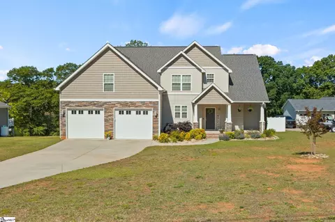 111 Michelle Dr, Chesnee, SC 29323