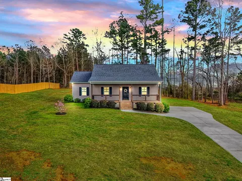 133 Wrentree Dr, Easley, SC 29642