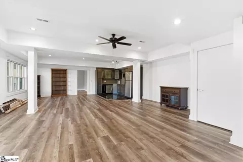 Living - 3 Rustic Ct, Landrum, SC 29356 photo 5 of 6