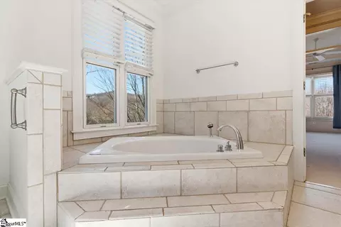 Bath - 3 Rustic Ct, Landrum, SC 29356 photo 3 of 6