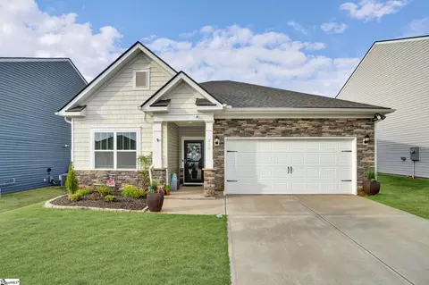 216 Emerald Creek Ave, Greer, SC 29651