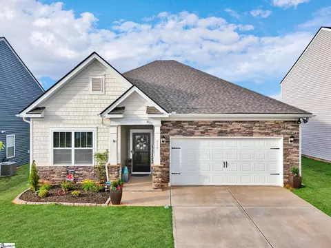 216 Emerald Creek Ave, Greer, SC 29651