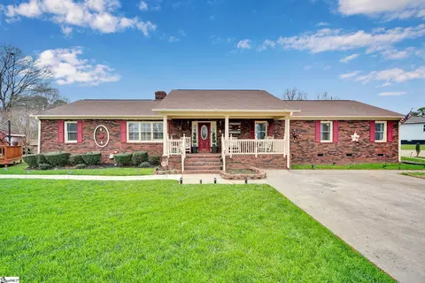 515 Hetty Hill St, Gaffney, SC 29340