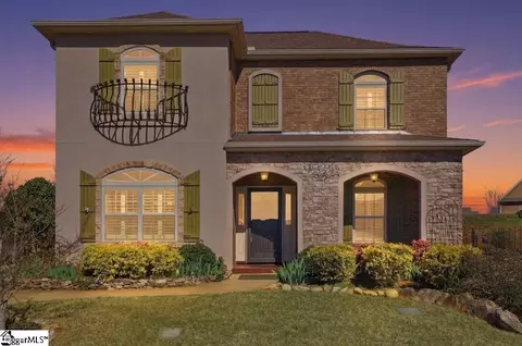 105 Bur Oak Dr, Taylors, SC 29687