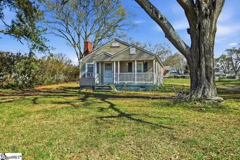 3212 Dixon Rd, Anderson, SC 29625