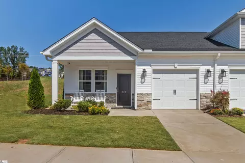 105 Timberfalls Dr, Greenville, SC 29607