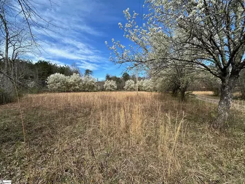 2144 Fox Squirrel Ridge Rd, Pickens, SC 29671