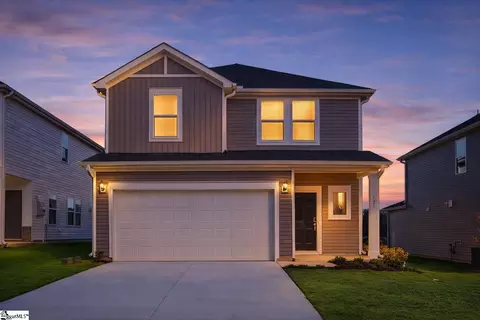 121 Bechler Dr, Gray Court, SC 29645