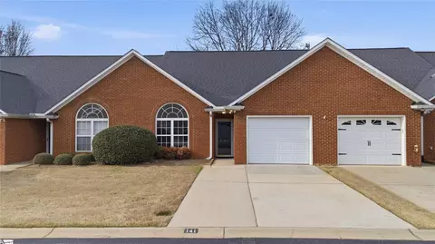 141 Dove Haven Dr, Simpsonville, SC 29681