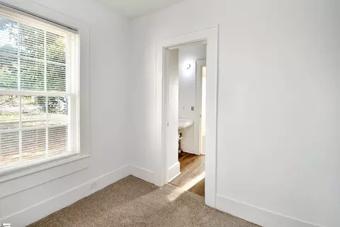 Bedroom - 210 Walnut Hill Dr, Easley, SC 29642 photo 3 of 7