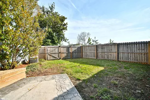Exterior - 210 Walnut Hill Dr, Easley, SC 29642 photo 8 of 9