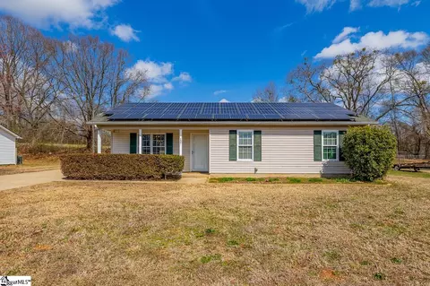 137 Belle Flower Ct, Spartanburg, SC 29303